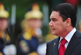 Türkmen liderin rüşvete isyanı