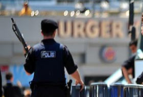 Dayakçı Polis 7 Oldu