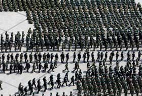 "Kafasını kaldıran Uygurları vurun"