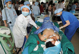 Çin, yaralı Uygurları aç bırakarak öldürüyor