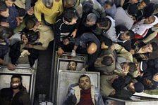 Filistin'i duyan ve gören yok