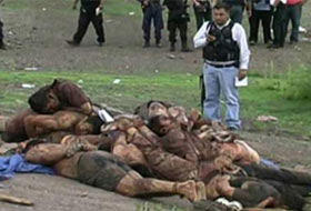 12 Polise Korkunç İnfaz (FOTO)