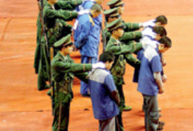 Ateist Çin: Dini Kullanalım