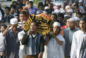 Patani"de imamlar katlediliyor (FOTO)