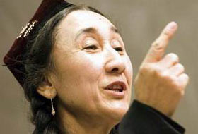 Rabia Kadir"den Çin Yönetimine Suçlama