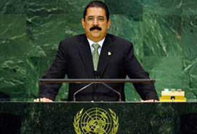 Zelaya: ABD istesin kriz anında biter