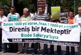 Sakarya'da Başörtüsü Eylemi(FOTO)