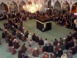 Hacı adaylarına 'maskeli' tavaf tatbikatı