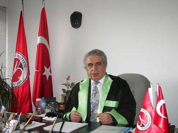 1 oyluk küstah rektör