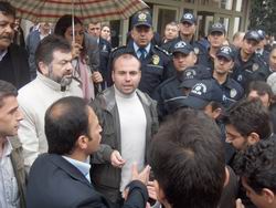 Darbeciler Hakkında Suç Duyurusu