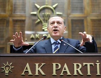 Erdoğan'dan Adaylığa Nokta