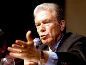 Uğur Dündar'ın Programının Saatine Namaz Ayarı