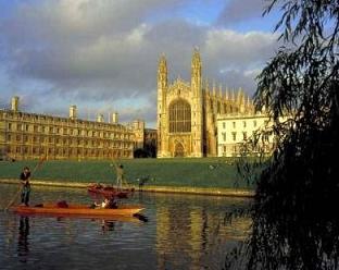 Üniversite'de Peçeli Mezuniyet'e İzin