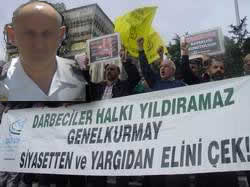 Çiçek"in Tahliyesine Protesto