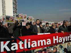 Yemen'deki Suudi Katliamı Ankara'da Protesto Edildi