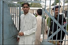 İngiliz vatandaş serbest