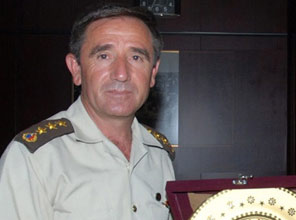 Cemaatlerin faaliyetlerini izletti