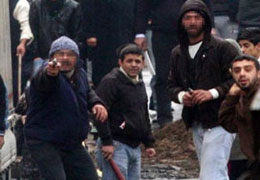 Yeniden gözaltında