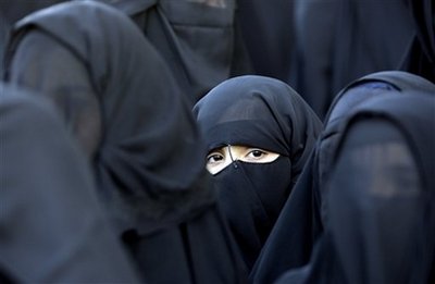 Dünya'dan "Aşura" Görüntüleri