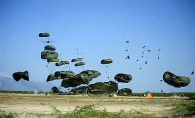 ABD Haiti'yi İşgal Etti (FOTO)