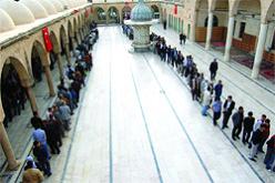 Kutlu Doğum'da Tirit Ziyafeti