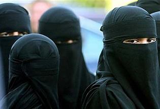 Danıştay'dan peçe yasağına olumsuz görüş