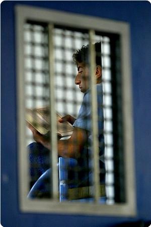 Zindanda Bir Ramazan"ı Daha Yaşamak