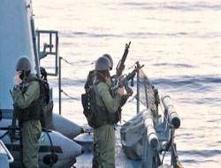 Siyonist Komandolar Gemiyi Ele Geçirdi