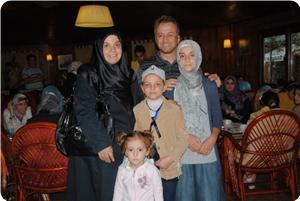 Yetimlerin Hikayeleri Yürekleri Burktu