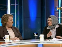 Canlı Yayında Başörtüsü Tartışması(VİDEO)