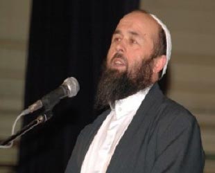 Özbek İmam Öldürüldü