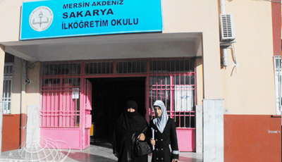 Ben Örtümle Okul Okumak İstiyorum