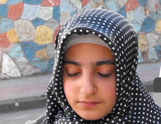 Başörtülü Öğrenciye Dayak!(FOTO)