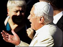 Ahmedinecad'ın Papa'ya mektubu