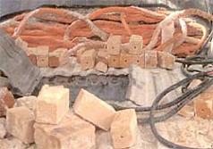 Irak'ta 5 ton C-4 patlayıcı çalındı