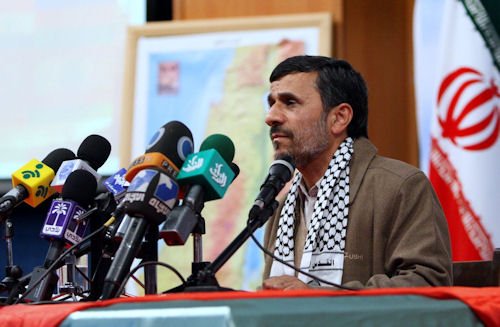 Ahmedinejad'dan Önemli Mesajlar