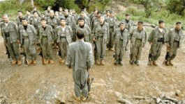 Peşmergeler Kuzey Irak'ta ordu kuruyor