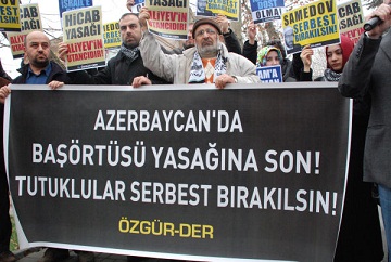 Özgürder Tutuklamaları Protesto Etti-FOTO