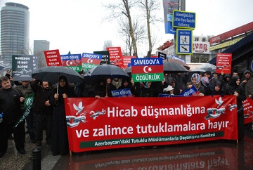 Azerbaycan Eylemi Birilerini Rahatsız Etti