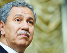 Bülent Arınç'a suikast alarmı