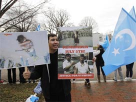 Uygur Türkleri,ABD'yi Ayağa Kaldırdı