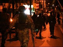 Lübnan'da Çatışmalara Sürüyor