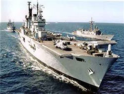 İran, Kızıldeniz'e Savaş Gemileri Gönderdi