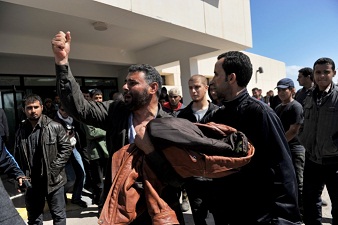 Libya'da Çatışma: 30 Muhalif Öldürüldü