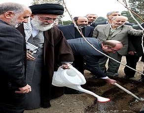 İmam Hamanei, Fidan Töreninde-FOTO