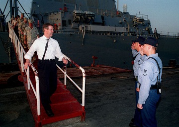 ABD, Bahreyn'den Kaçıyor