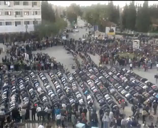 Suriye'de Cuma Gösterileri