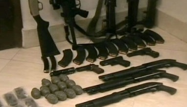 Suriye'de Silah Yüklü Araba Yakalandı