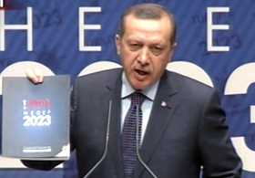 AKP Adaylarını Tanıttı