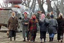 Basayev"in "eşi"nin annesi kaçırıldı